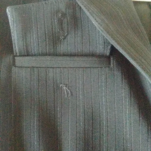 Franco Mirabelli Ladies Blazer Made In 🇨🇦 - Picture 6 of 16